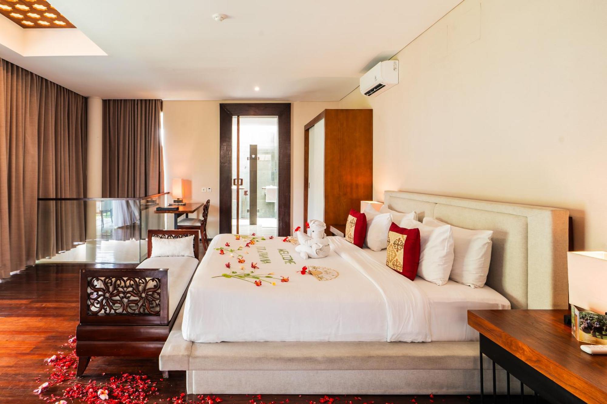 Javana Royal Villas Семиньяк Экстерьер фото